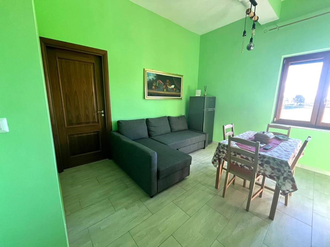 Holiday-Caroline Apartment Pompei Ngoại thất bức ảnh
