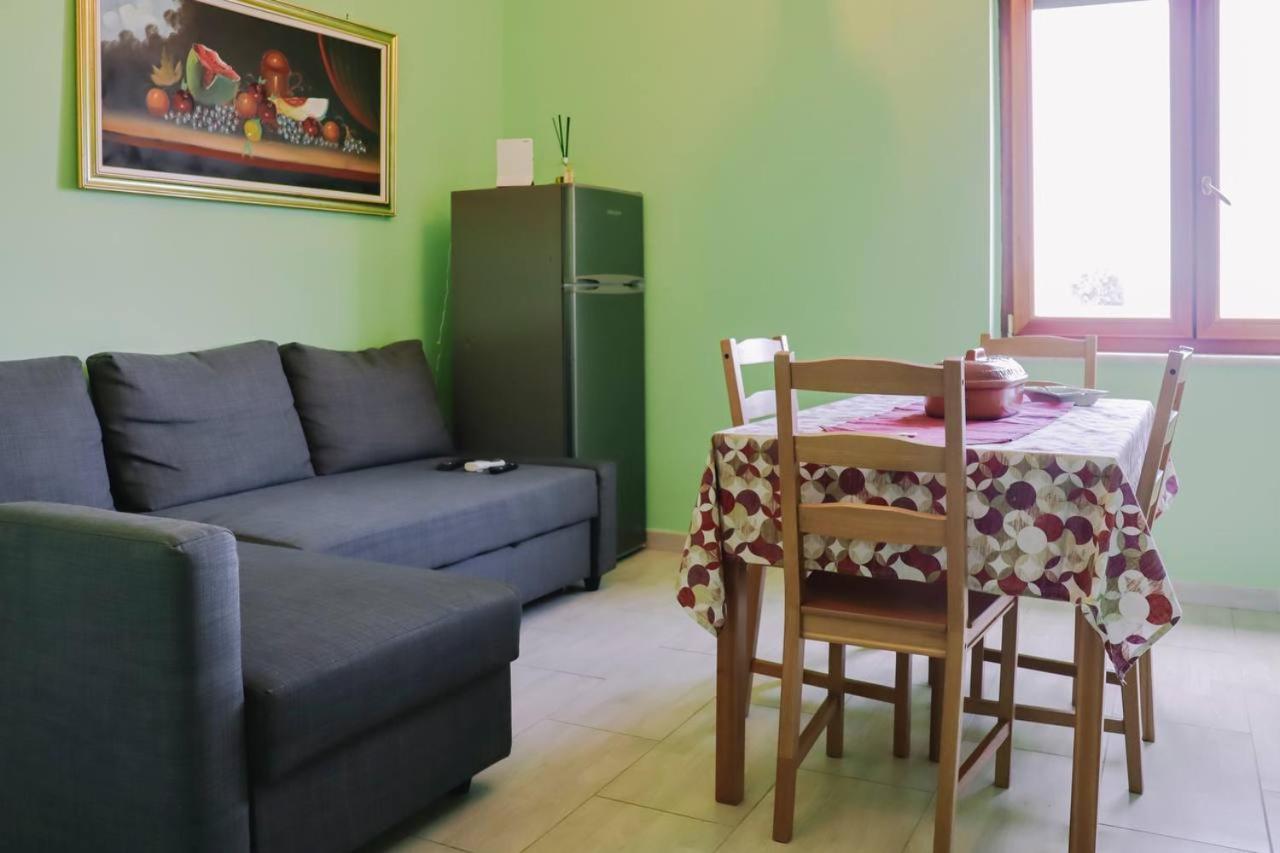 Holiday-Caroline Apartment Pompei Ngoại thất bức ảnh